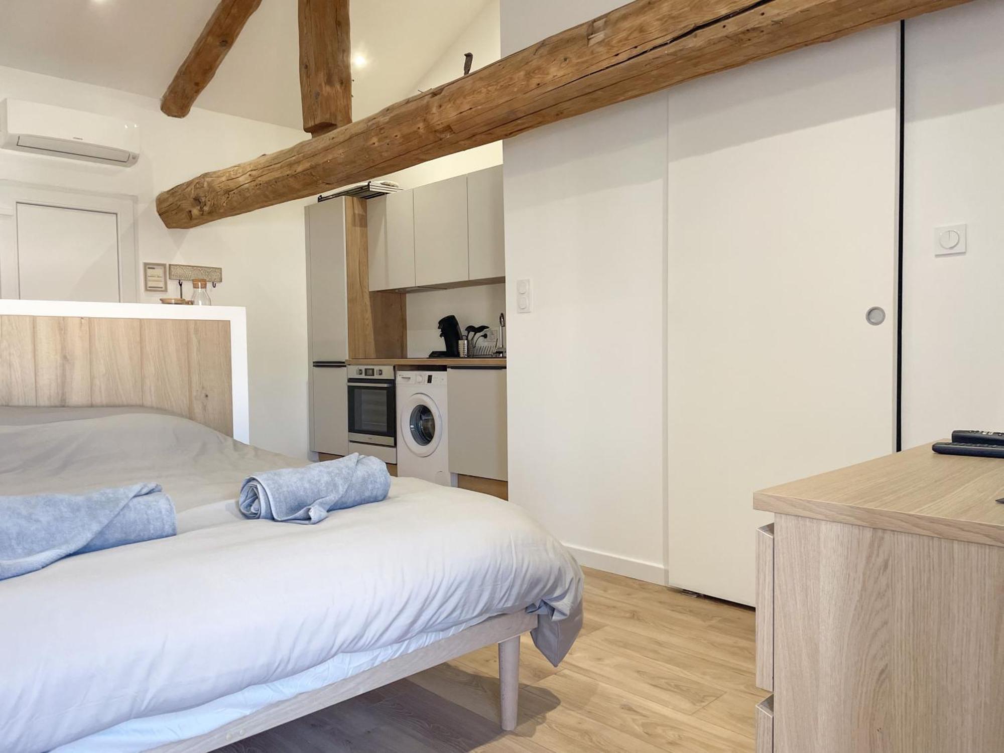 Esprit Bali Appartement Montbrison Buitenkant foto